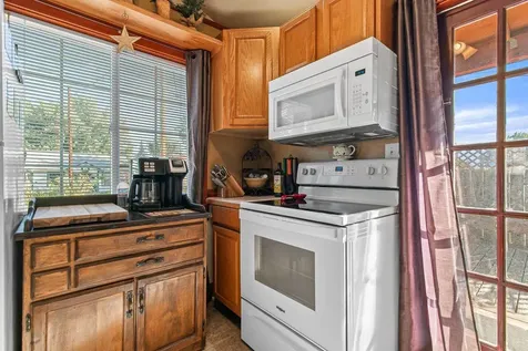 821 W 2nd Street Medford OR 97501