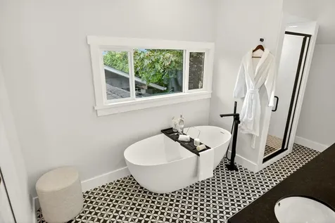 111 Cedar Street Rogue River OR 97537
