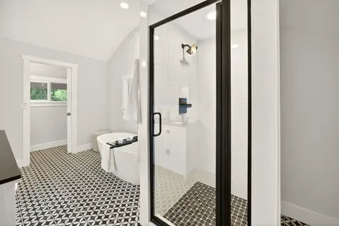111 Cedar Street Rogue River OR 97537