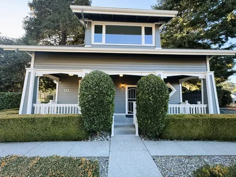 111 Cedar Street Rogue River OR 97537