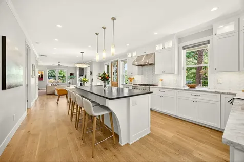 292 B Street Ashland OR 97520