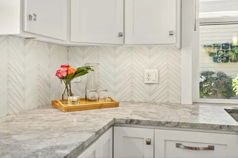 292 B Street Ashland OR 97520