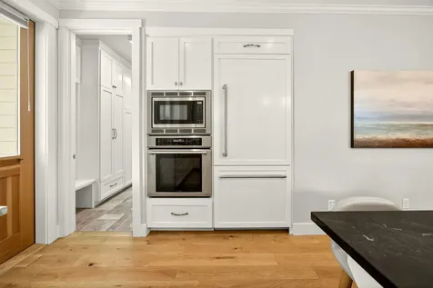 292 B Street Ashland OR 97520
