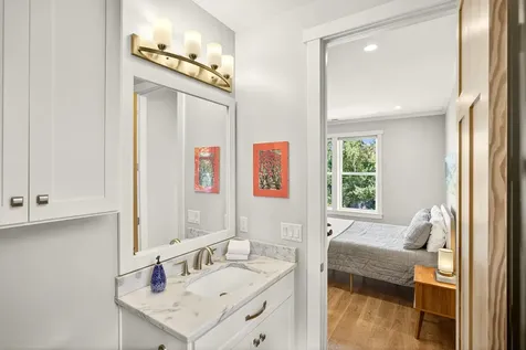 292 B Street Ashland OR 97520