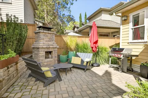 292 B Street Ashland OR 97520