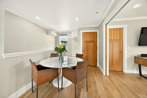 292 B Street Ashland OR 97520