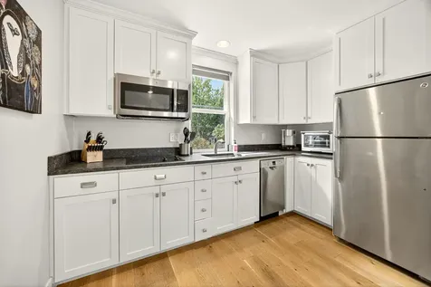 292 B Street Ashland OR 97520