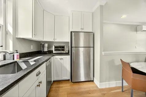 292 B Street Ashland OR 97520