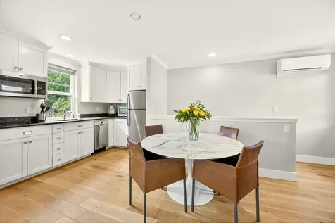 292 B Street Ashland OR 97520