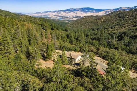 4492 Old Highway 99 S Ashland OR 97520