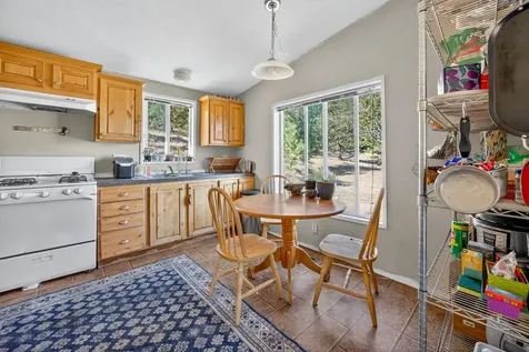 4492 Old Highway 99 S Ashland OR 97520