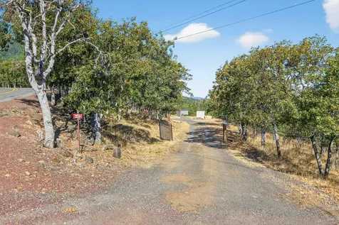 4492 Old Highway 99 S Ashland OR 97520