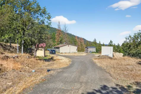4492 Old Highway 99 S Ashland OR 97520