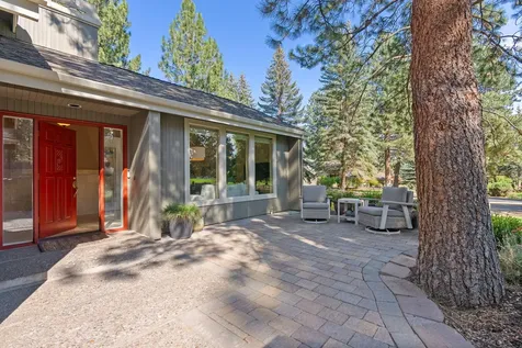 20454 Steamboat Bend OR 97702
