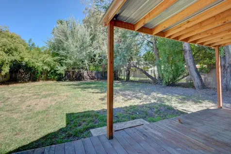 808 NE D Street Grants Pass OR 97526
