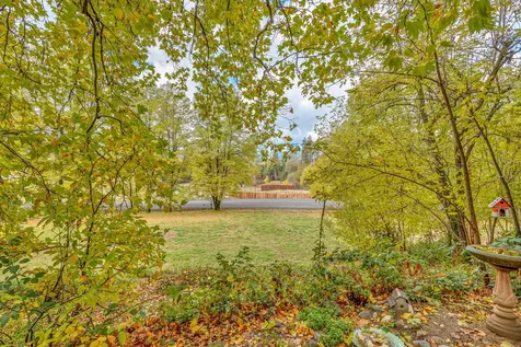 7196 E Evans Creek Road Rogue River OR 97537