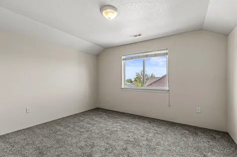 3717 Amelia Way White City OR 97503