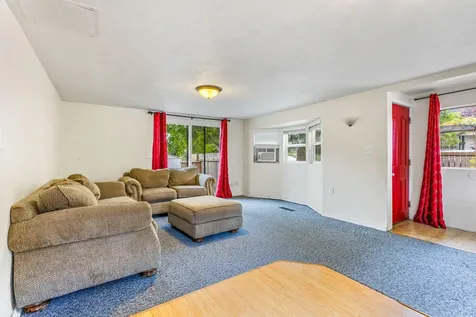815 Electric Avenue SE Salem OR 97302