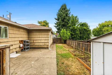 815 Electric Avenue SE Salem OR 97302
