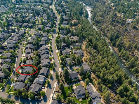 19694 Harvard Place Bend OR 97702