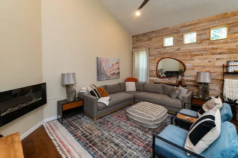 19694 Harvard Place Bend OR 97702