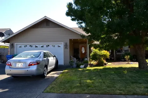 1694 Nunnwood Lane Grants Pass OR 97527