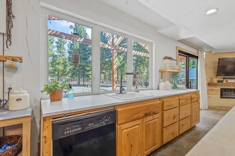 52900 Sunrise Boulevard La Pine OR 97739