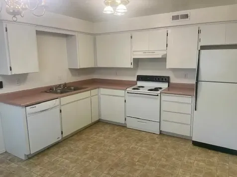 889 Valley View Drive Medford OR 97504