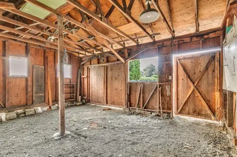 1048 W Harbeck Road Grants Pass OR 97527