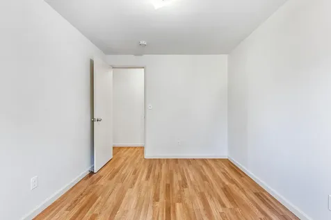 745 23rd Street SE Salem OR 97301