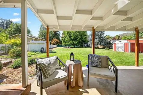 120 Jacoby Street Gold Hill OR 97525