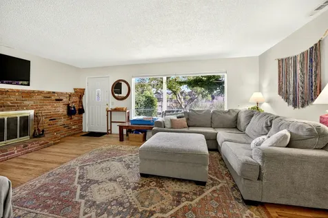 120 Jacoby Street Gold Hill OR 97525
