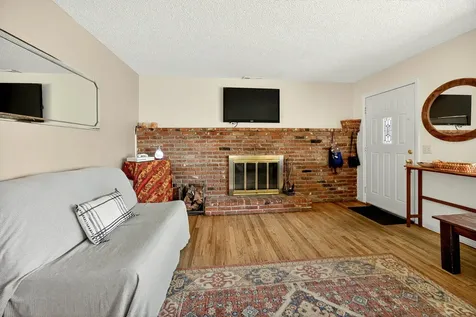 120 Jacoby Street Gold Hill OR 97525