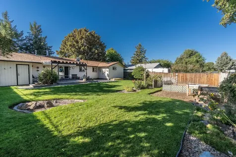 1241 SE 7th Street Prineville OR 97754