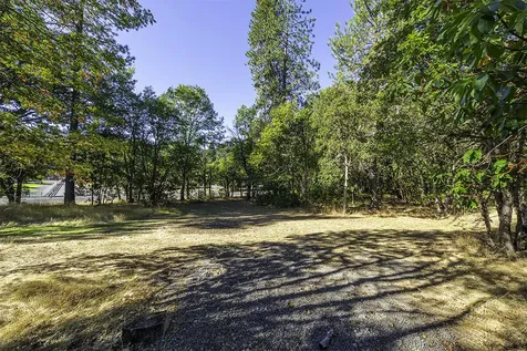 6570 Old Stage Road Central Point OR 97502