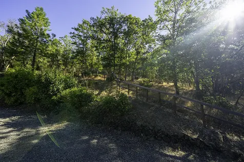 6570 Old Stage Road Central Point OR 97502