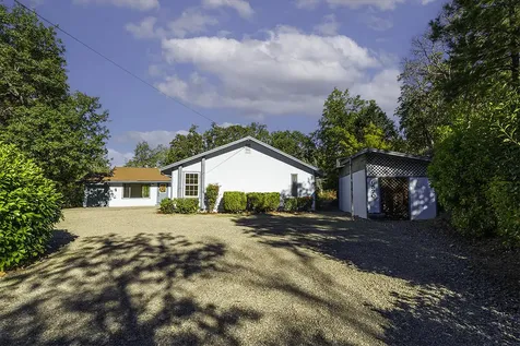 6570 Old Stage Road Central Point OR 97502