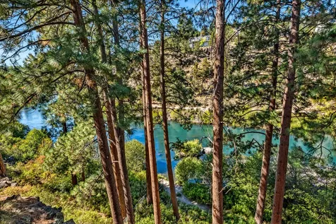 1975 NW Harriman Street Bend OR 97703