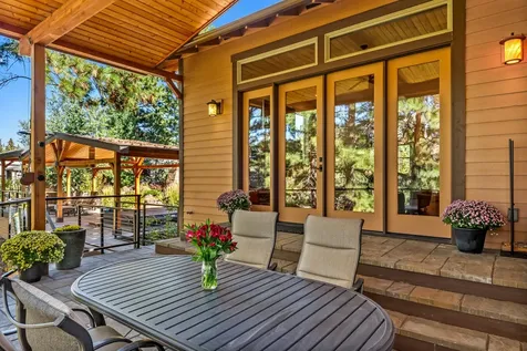 1975 NW Harriman Street Bend OR 97703