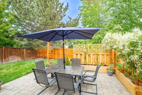 3036 NE Royal Court Bend OR 97701