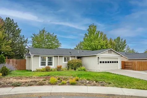 3036 NE Royal Court Bend OR 97701
