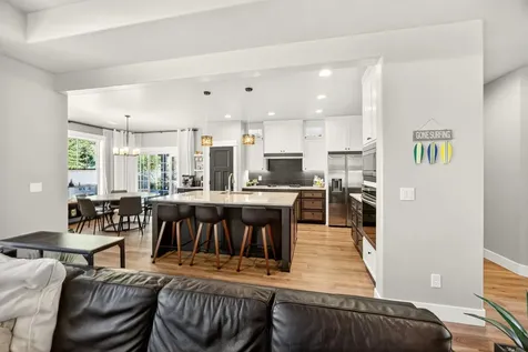 3817 Arena Drive Medford OR 97504