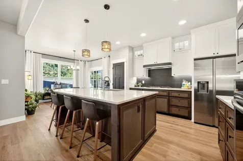 3817 Arena Drive Medford OR 97504