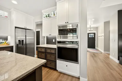 3817 Arena Drive Medford OR 97504