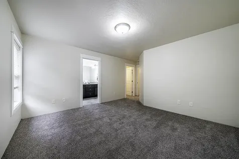 3860 Creek View Drive Medford OR 97504
