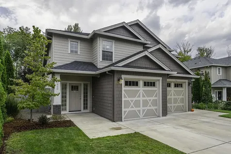 3860 Creek View Drive Medford OR 97504