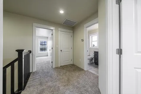 3860 Creek View Drive Medford OR 97504