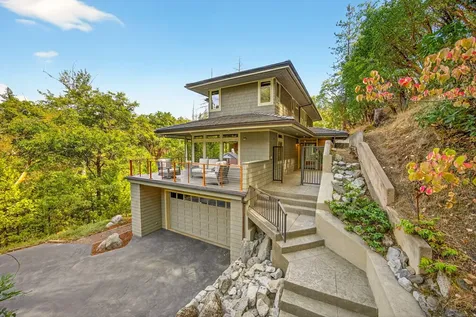 545 Ashland Creek Drive Ashland OR 97520