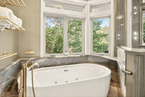 545 Ashland Creek Drive Ashland OR 97520