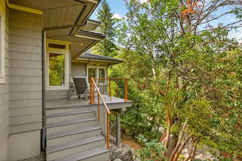 545 Ashland Creek Drive Ashland OR 97520